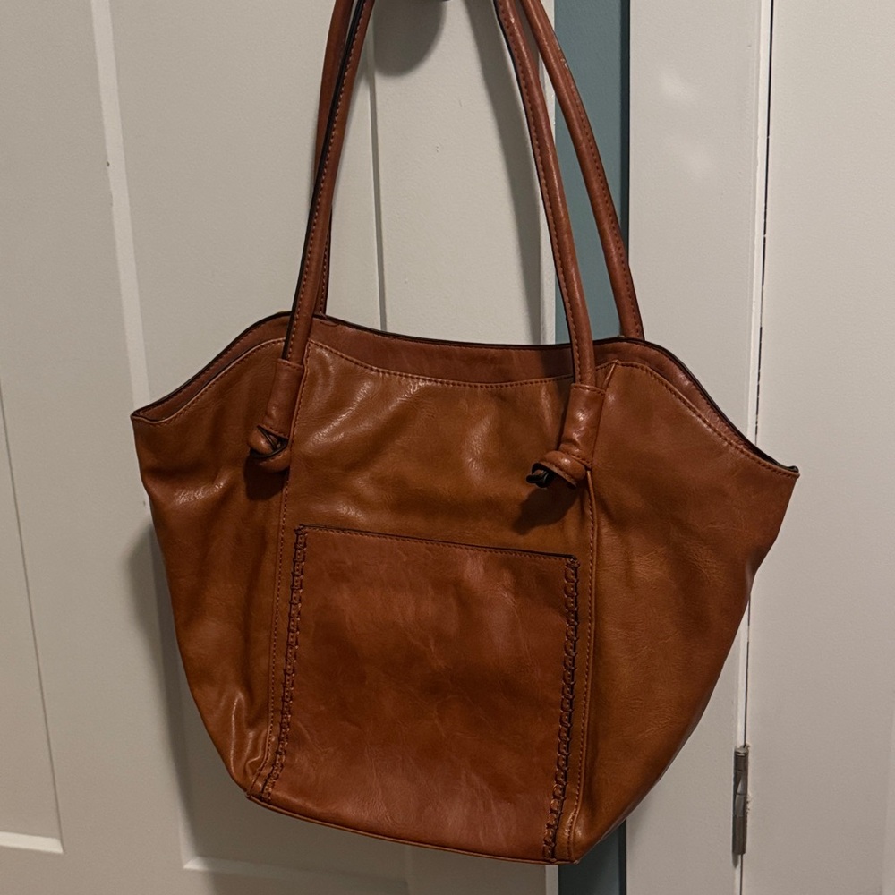 Elegant Brown Leather Tote Bag